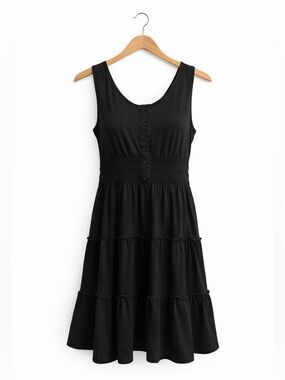 Classic Black Sleeveless Tiered Dress
